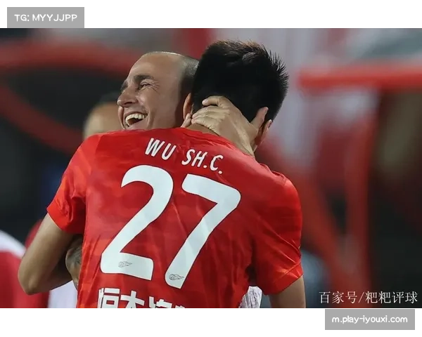 庞特普雷塔夺首个全国冠军 球迷争抢换人牌珍藏纪念 庞特普雷塔夺首个全国冠军 球迷争抢换人牌珍藏纪念